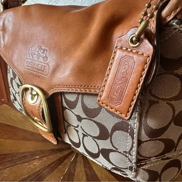 Vintage COACH Bleeker Signature C Khaki Satchel 11772 - Picture 2 of 10